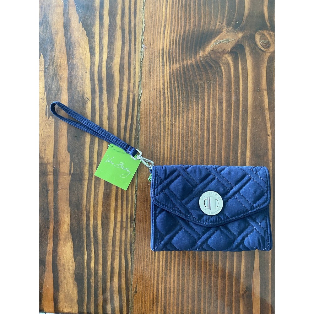 Vera Bradley - Your Turn Smartphone Wrislet‎ Classic Navy Quilted Classic Preppy